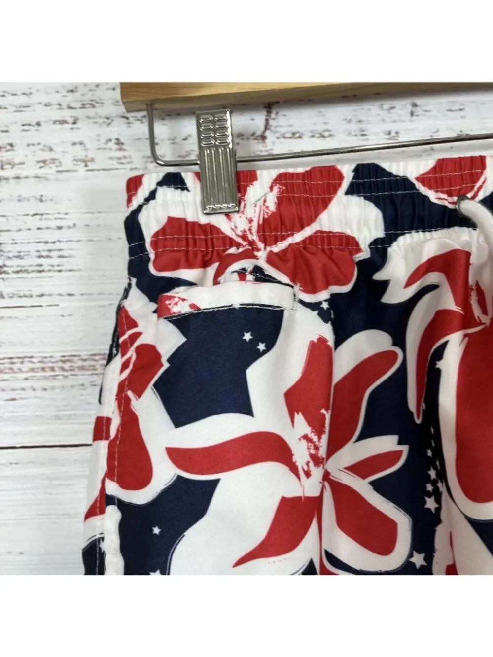 Free Planet Shirt & Swim Shorts Red White Blue Floral Button Short Sleeve